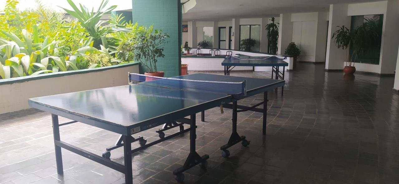 Ping Pong Equipment for sale in Campo Grande, Brazil